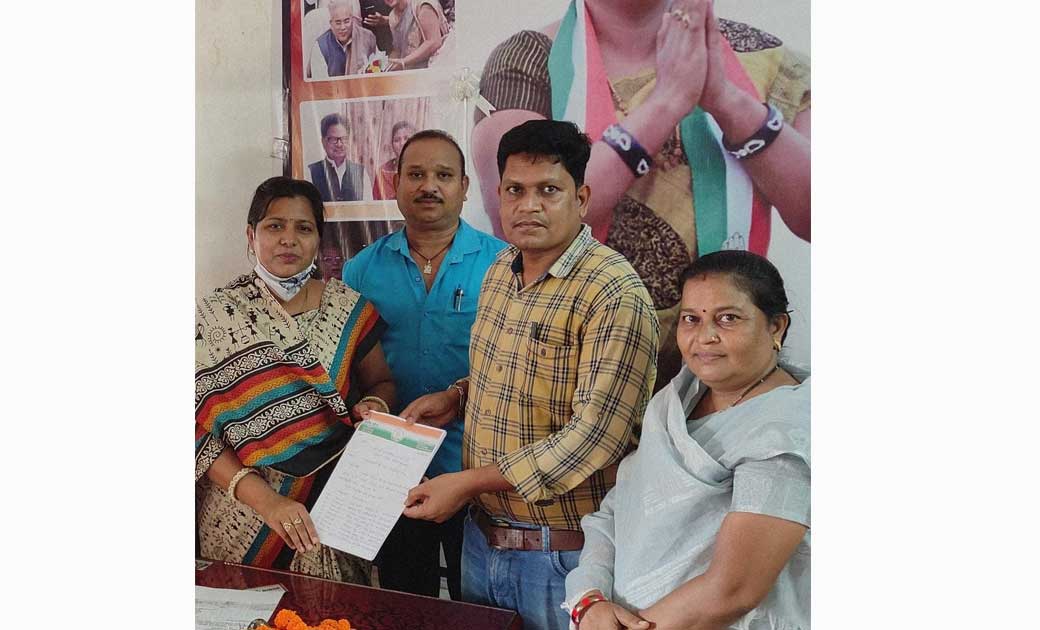 बागबाहरा : ब्लॉक कांग्रेस कमेटी कोमाखन का कार्यकारणी सदस्य ह... - CG Sandesh
