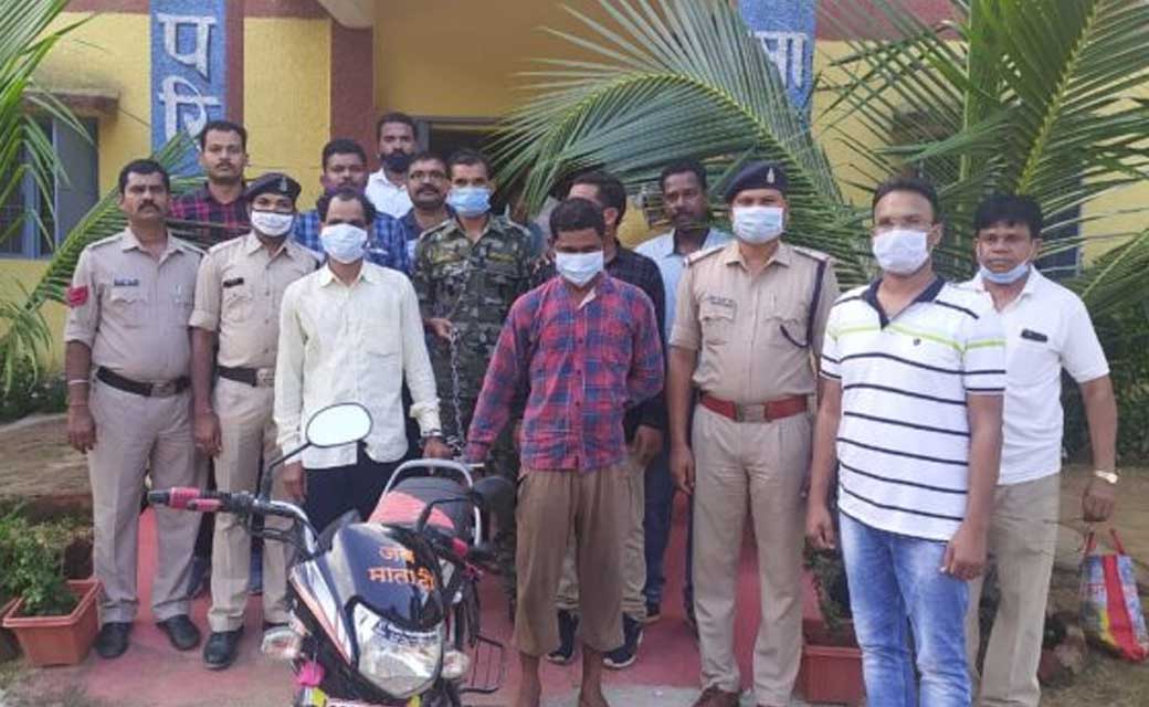 पत्नी से था दोस्त का था अवैध संबंध,  आपत्तिजनक हालत में देखा... - CG Sandesh