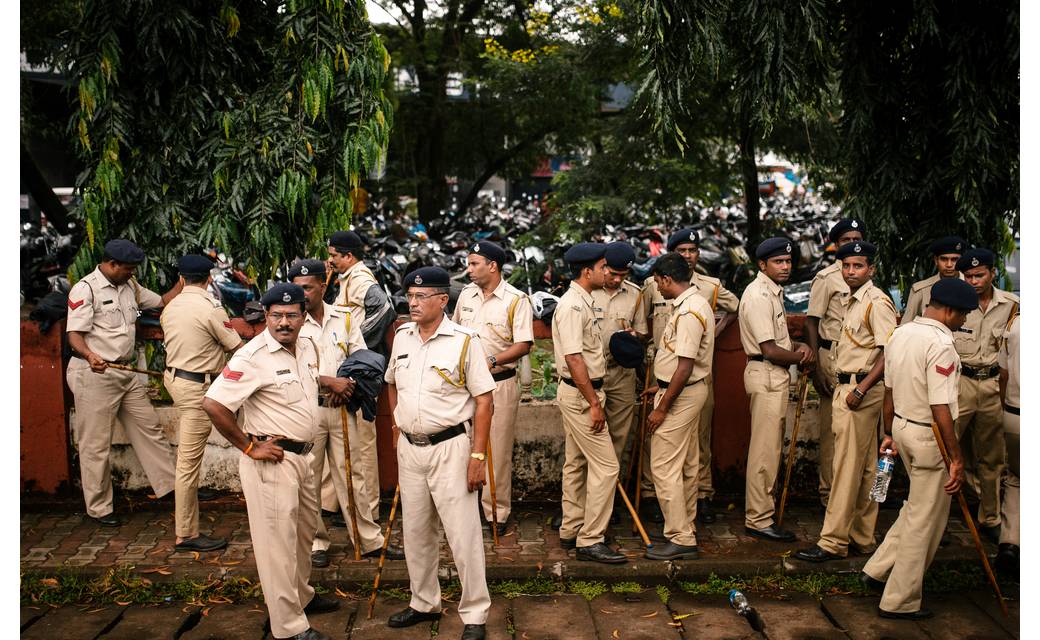 नक्सली घटनाएं छत्तीसगढ़ में ज्यादा लेकिन पुलिस पर खर्च झारखं... - CG Sandesh