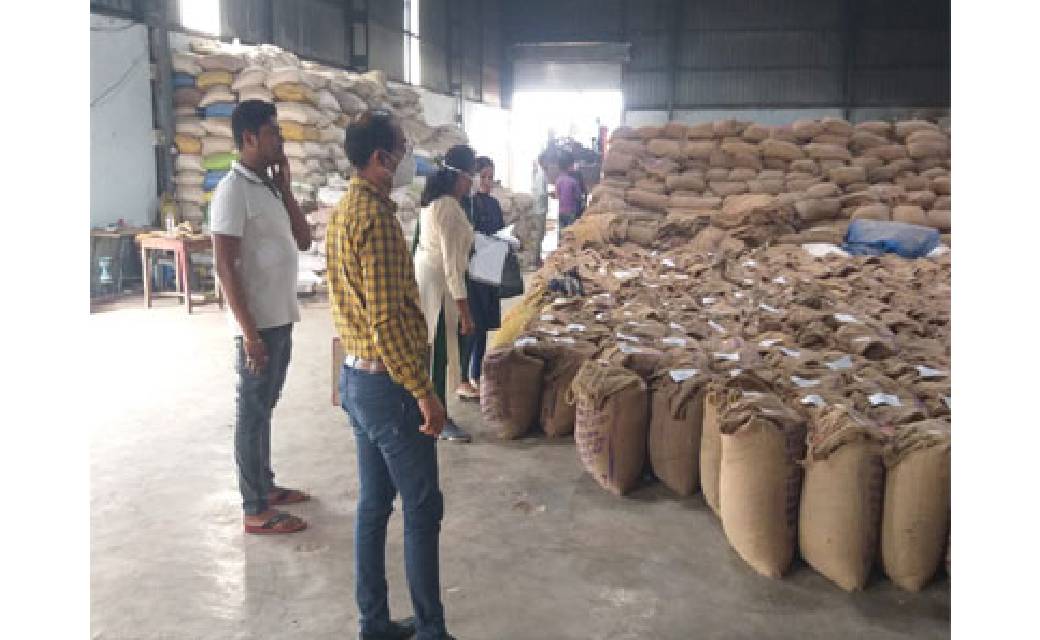 रायपुर जिले के राइस मिलर्स के  खिलाफ बड़ी कार्रवाई ...34647 क... - CG Sandesh