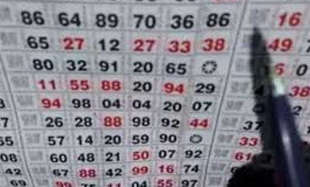 महासमुन्द : पैसे का दांव लगाकर सट्टा पट्टी लिखने वाले 02 सटोरियों को पकड़ा गया.