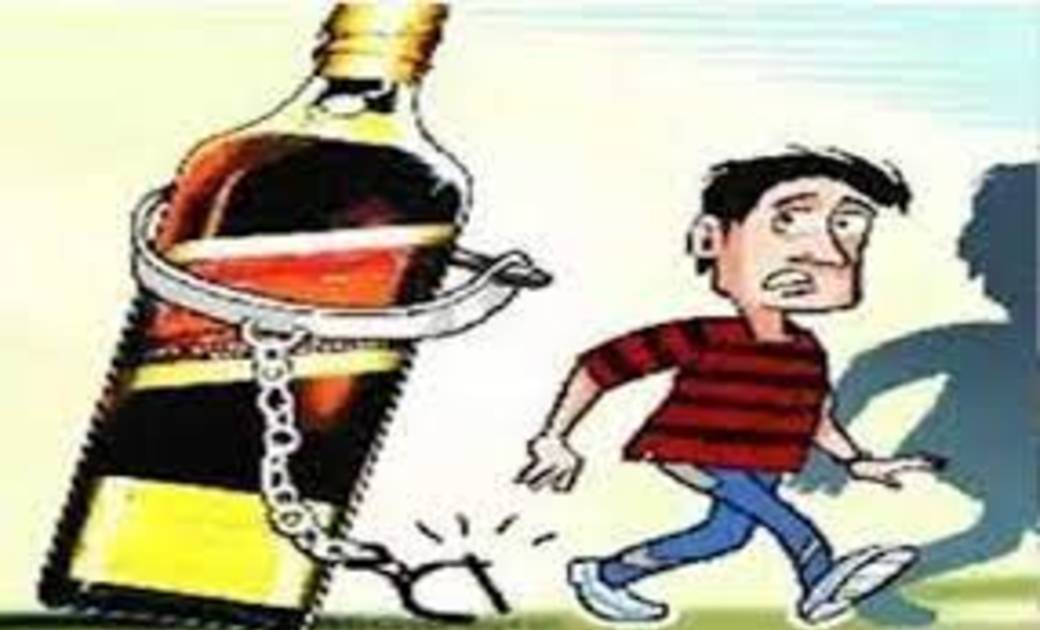 कोमाखान : कसेकेरा में 2 व्यक्तियों से 25 लीटर महुआ शराब जप्त... - CG Sandesh