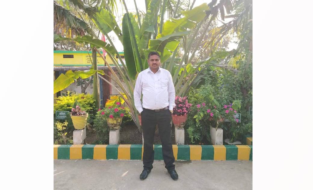 राज्यपाल पुरुस्कार के लिए सहायक शिक्षक रामनाथ कुलमित्र चयनित लोरमी क्षेत्र के लिए गौरव का क्षण