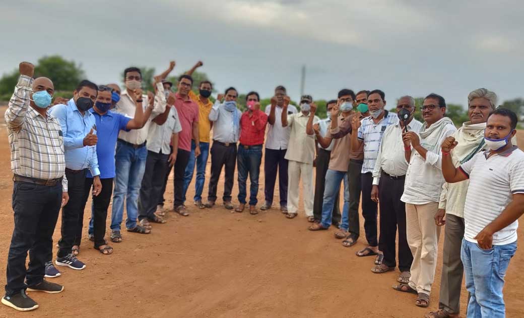 एसडीएम के जारी नोटिस के बाद अधिकारी कर्मचारी फेडरेशन ने आंदो... - CG Sandesh