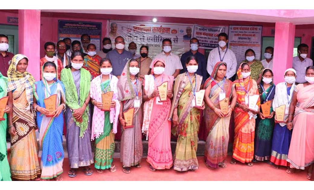जिले से ही नहीं बल्कि पूरे प्रदेश से एनीमिया को भगाना है : हेमंत धु्रव