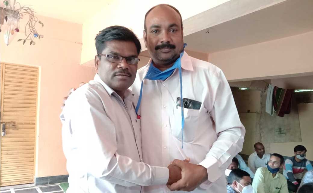 परमेश्वर निर्मलकर बने छत्तीसगढ़ टीचर्स एसोसिएशन गरियाबंद के ज... - CG Sandesh