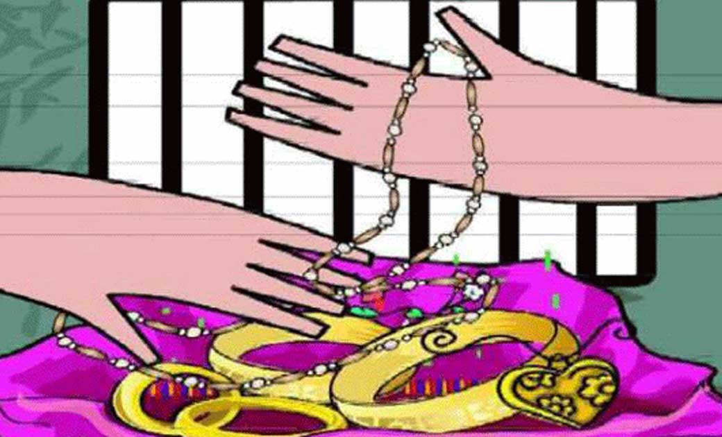 सरायपाली : ताला तोड़कर लाखों रुपये के गहने और नगदी रकम की चोर... - CG Sandesh