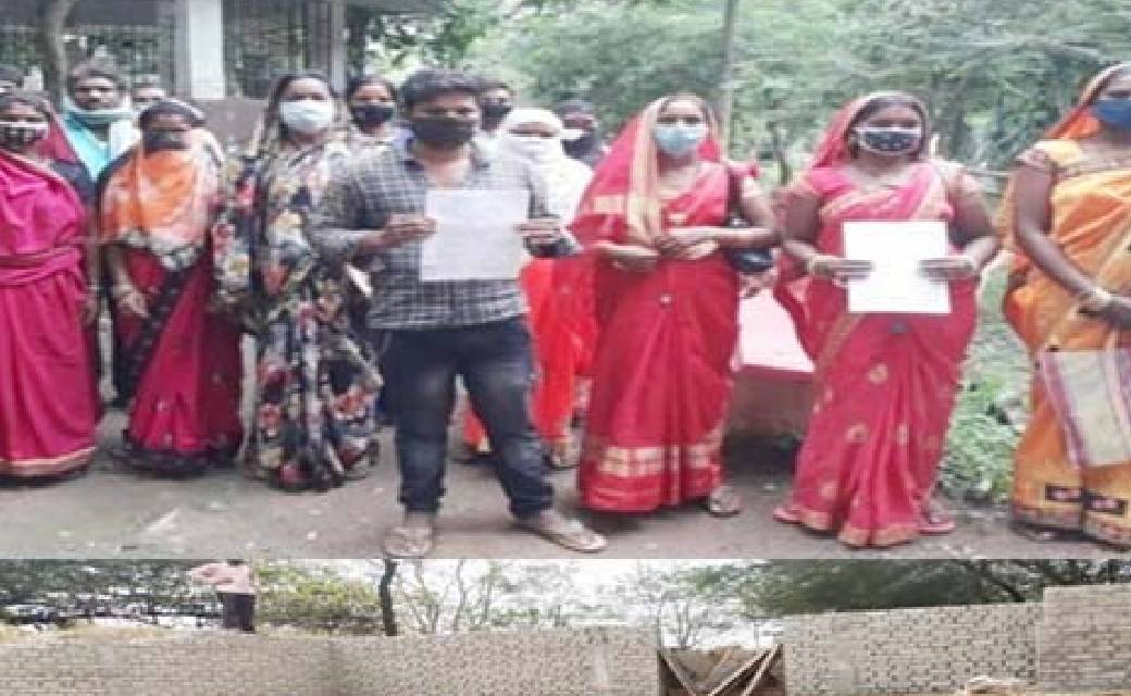 मुड़पार सरपंच की बर्खास्तगी  तय...पंचो व् ग्रामीणों ने लगाया... - CG Sandesh