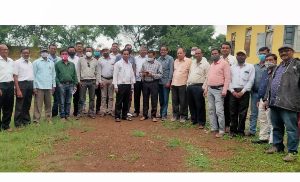 अधिकारी कर्मचारी फेडरेशन सरायपाली ने आज एसडीएम को ज्ञापन सौं... - CG Sandesh