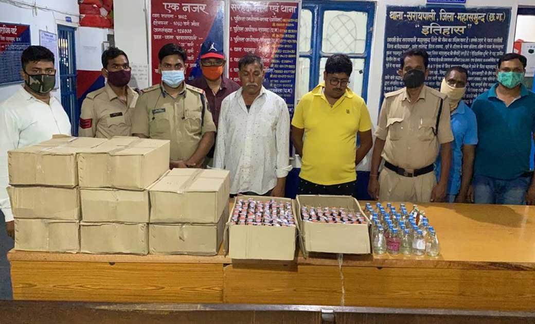 सरायपाली : दो शराब तस्कर से 93 लीटर अवैध शराब जप्त.
