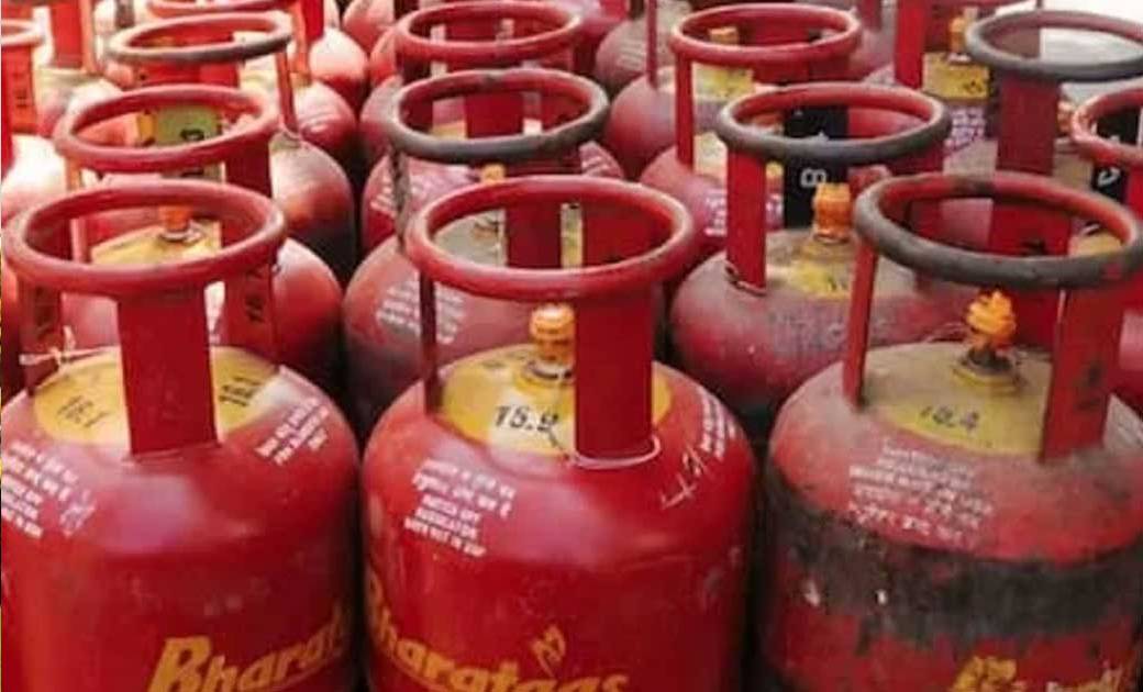 रसोई गैस की कीमत में 25 रुपये प्रति सिलेंडर की हुई बढ़ोतरी - CG Sandesh