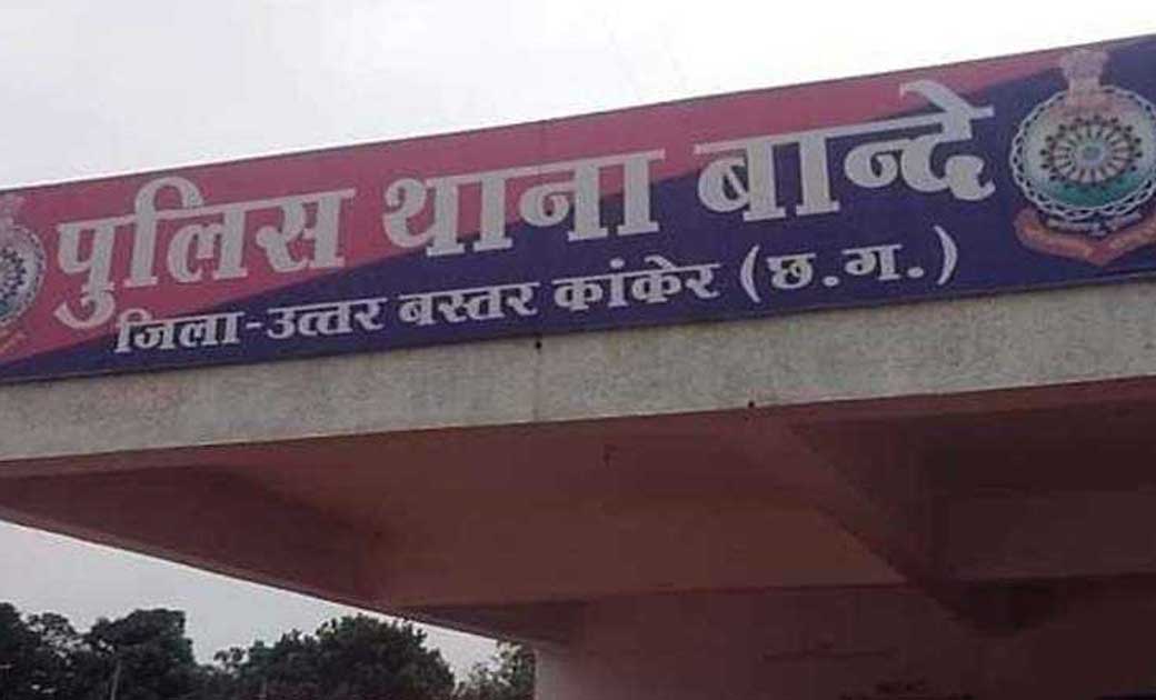 अवैध शराब बेचने और रास्ता किनारे शराब पीने वाले पर कार्रवाई.