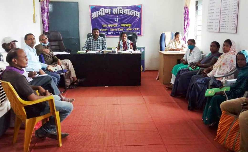 स्थानीय समस्याओं का निराकरण ग्रामीण सचिवालय में जुलाई माह में 06 हजार से अधिक आवेदन निराकृत