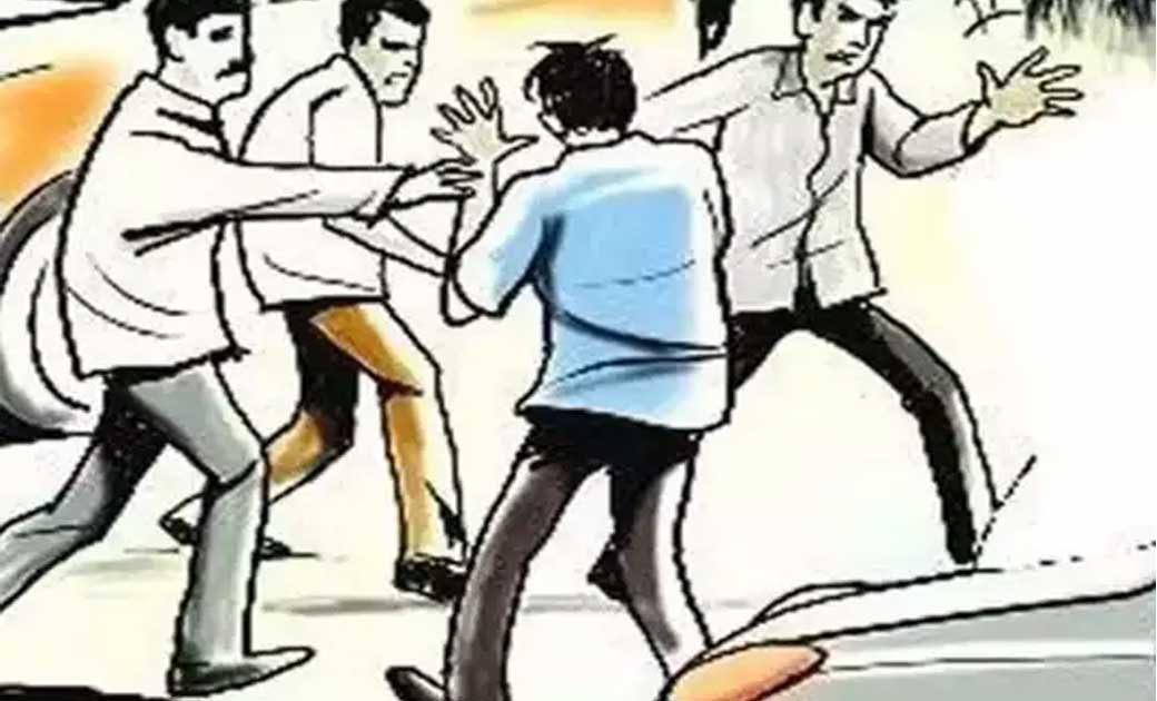पिथौरा : जमीन बंटवारा में मिले रास्ते को लेकर मारपीट, मामला दर्ज.