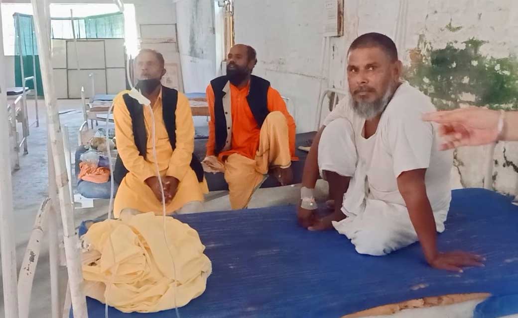 उत्तरप्रदेश के मोहोम्मद मोदीन, रोजन अली और मोहर्रम अली साधू ... - CG Sandesh