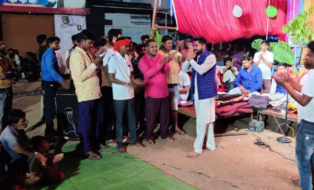 ग्राम बिरकोनी में आयोजित "रामायण पाठ" में सम्मिलित हुए- किसान नेता अशवंत तुषार साहू