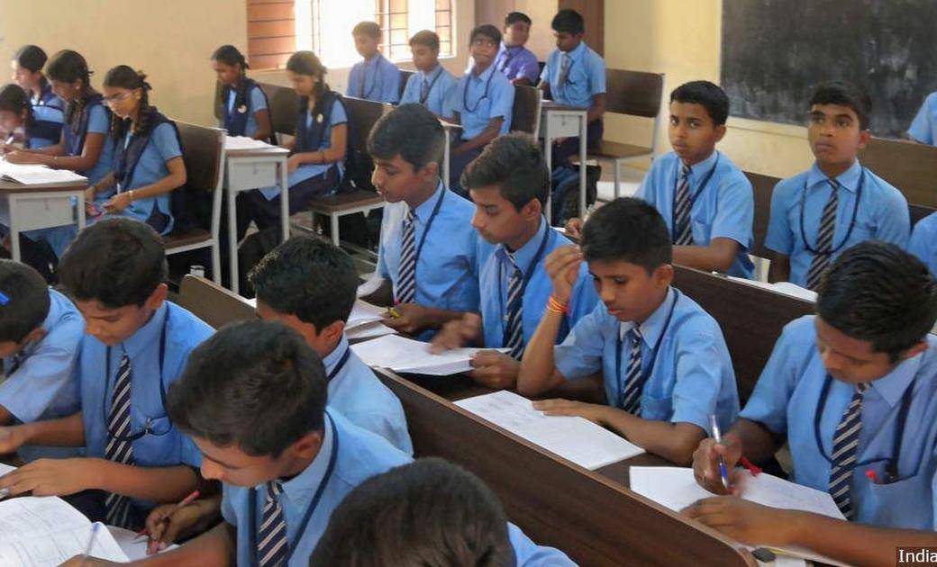 छत्तीसगढ़: 02 सितम्बर से प्रारंभ होगी 6वीं, 7वीं, 9वीं एवं 11वीं की ऑफलाइन कक्षायें