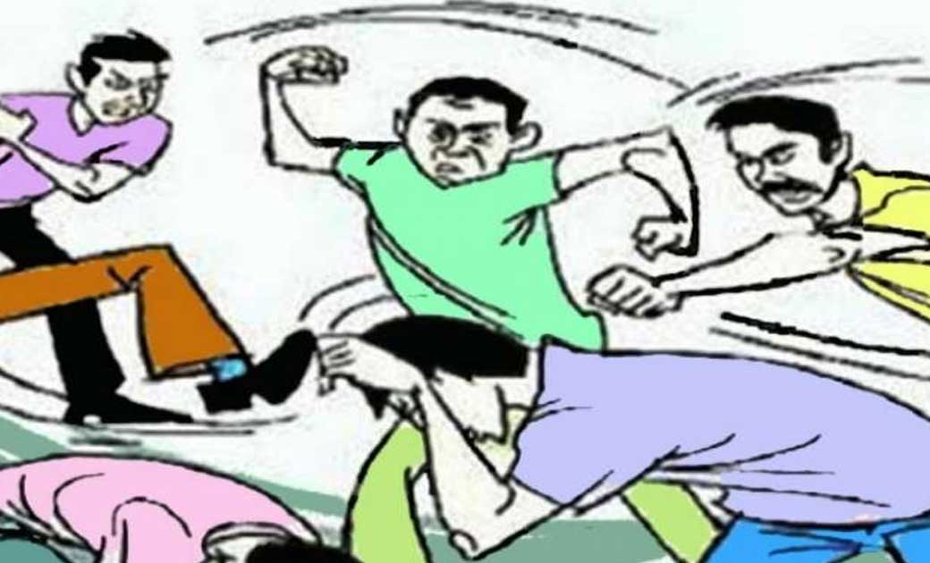 तेन्दूकोना : पुरानी रंजिश को लेकर हाथ मुक्का एवं डण्डा से मा... - CG Sandesh