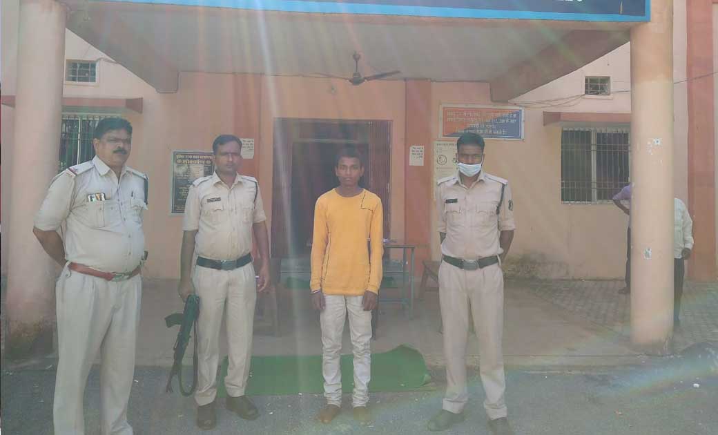 बरमकेला क्षेत्र से लापता हुई किशोरी राजस्थान के जयपुर शहर में मिली.....सारंगढ़ का युवक ‍किशोरी को बहला फुसलाकर ले गया था जयपुर, आरोपी गिरफ्तार...