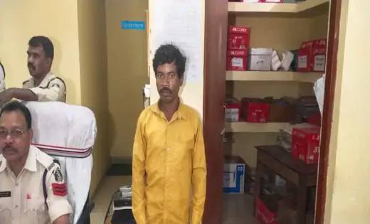   शराब के नशे में धुत पति ने डंडे से पीट-पीटकर की पत्नी की ह... - CG Sandesh