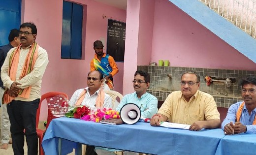 बसना : विधानसभा प्रभारी संदीप शर्मा ने भाजपा मंडल गढ़फुलझर की... - CG Sandesh