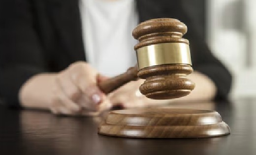 नाबालिग युवती को 'आइटम' कहकर बुलाया, कोर्ट ने सुनाई डेढ़ साल ... - CG Sandesh