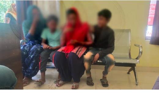 प्रेमी के साथ भागी महिला, तीन बच्चों को रोता-बिलखता देख फिर ... - CG Sandesh