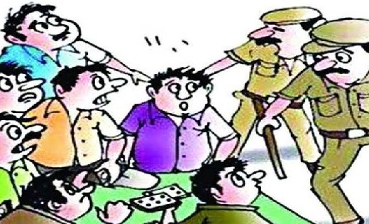 सरायपाली : सार्वजनिक जगह पर जुआ खेलते 12 जुआड़ी गिरफ्तार. - CG Sandesh