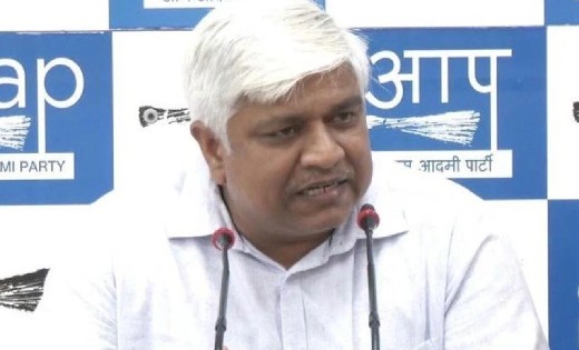 आम आदमी पार्टी के मंत्री ने दिया इस्तीफा, देवी-देवताओं पर दि... - CG Sandesh