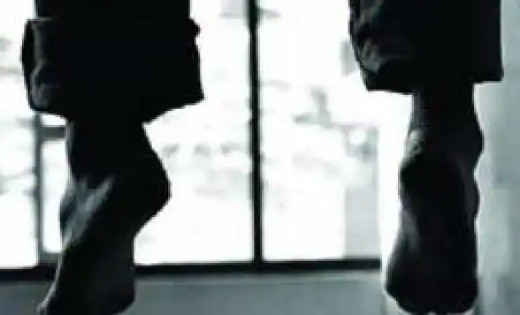 5 परिजनों की हत्या करने के बाद खुद लगा ली फांसी - CG Sandesh