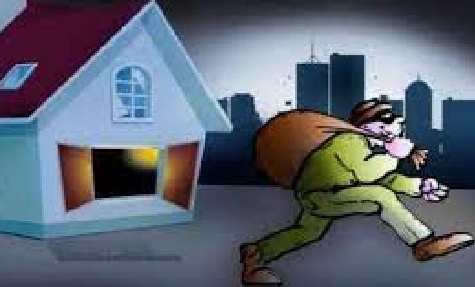बागबाहरा : आंगनबाड़ी का दरवाजा तोड़कर अंदर रखे सामानों की चोरी... - CG Sandesh