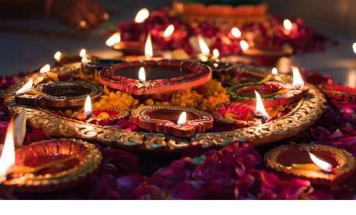 सफाई के दौरान इन चीजों को घर से करें बाहर, देवी लक्ष्मी होंग... - CG Sandesh