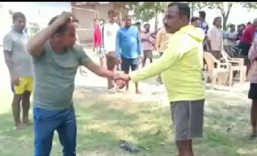 बात नहीं मानी तो थानेदार ने कांस्टेबल को लात-घूंसों और चप्पल... - CG Sandesh