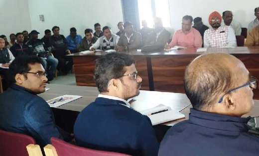 बोर्ड परीक्षाओं को ध्यान में रखकर 10वीं-12वीं की विशेष तैयार... - CG Sandesh