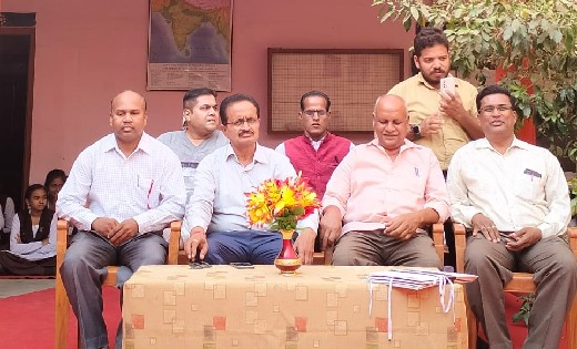बसना : सरस्वती शिशु मंदिर विद्यालय में कक्षाशह गीत प्रतियोगि... - CG Sandesh