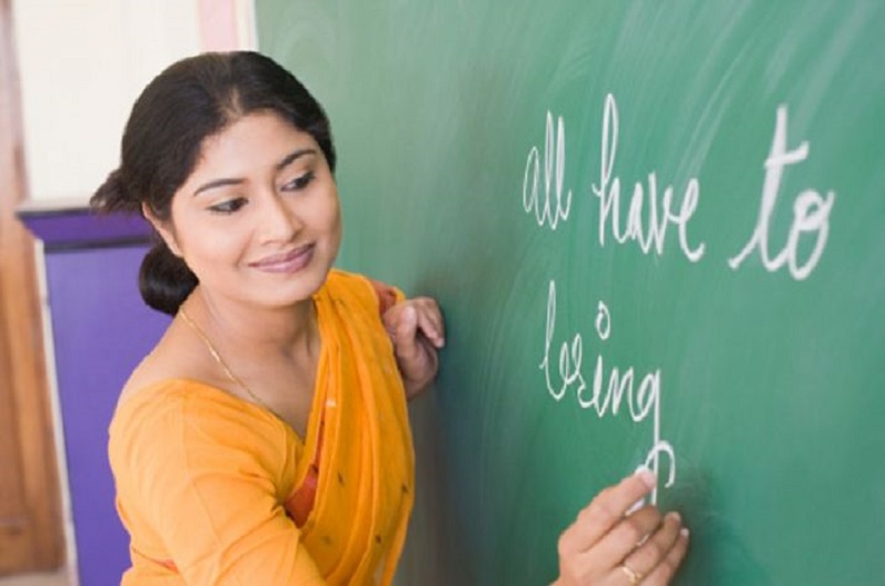1000 से अधिक सहायक शिक्षकों को प्रधान पाठक प्राथमिक के पद पर... - CG Sandesh
