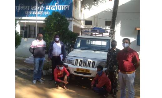 सेल्समेन द्वारा शासकीय उचित मूल्य की दुकान के चावल व्यापारी ... - CG Sandesh