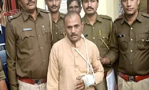 संबंध बनाते प्रेमी जोड़े पर तांत्रिक ने डाला फेवीक्विक, चिपक ... - CG Sandesh