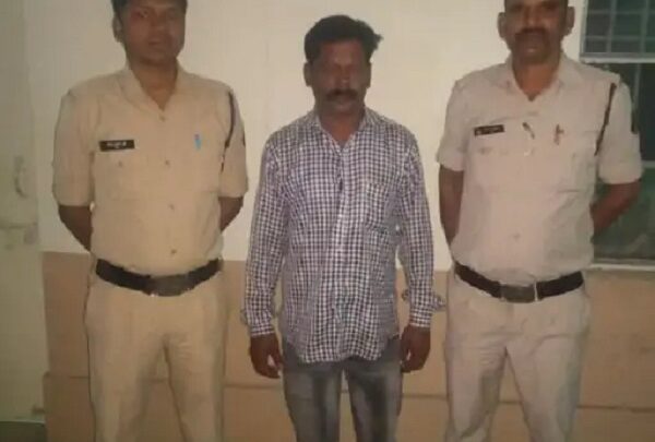 तबियत बिगड़ी तब हुआ खुलासा...पड़ोसी ने 13 साल की नाबालिग के ... - CG Sandesh
