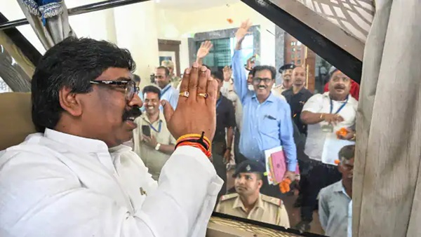 यहाँ की जनता को  CM का  यहाँ तोहफा... सरकार ने आरक्षण बढ़ाकर ... - CG Sandesh
