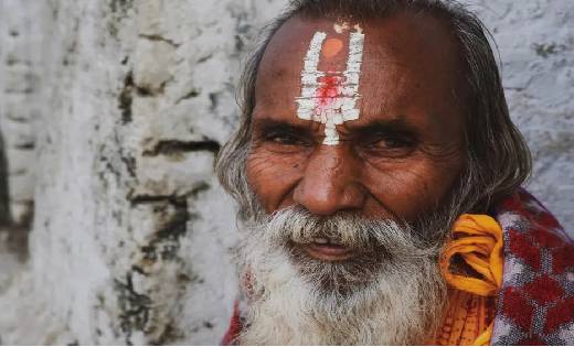 माथे पर लाल तिलक लगाना हो सकता है अशुभ, ये लोग रखें विशेष ध्... - CG Sandesh