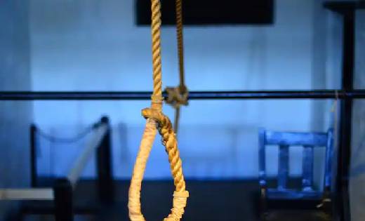  निजी होटल के कमरे में प्रेमी जोड़े ने किया सुसाइड , प्रेमिक... - CG Sandesh