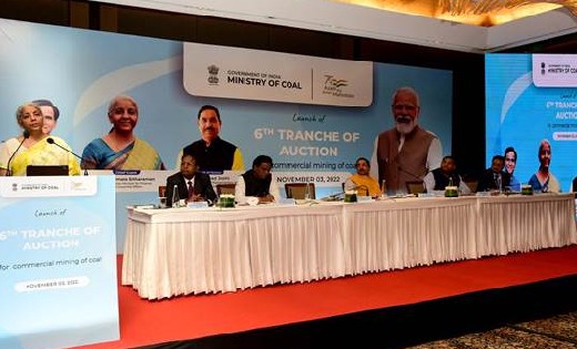 वित्त मंत्री ने 141 कोयला खदानों की अब तक की सबसे बड़ी नीलामी... - CG Sandesh