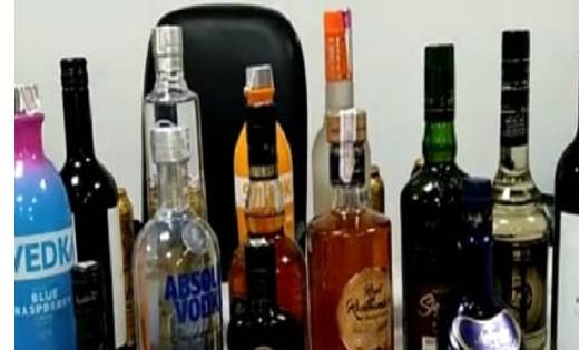  छत्तीसगढ़ के बार में बिना ID नो एंट्री, 20 साल तक के लड़के-लड़... - CG Sandesh