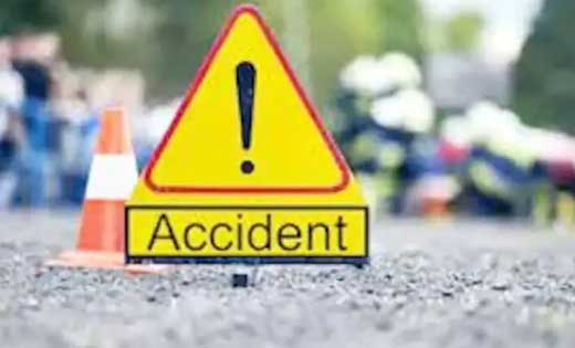 कोमाखान : तेज रफ्तार लापरवाही के चलते युवक हुआ हादसे का शिका... - CG Sandesh