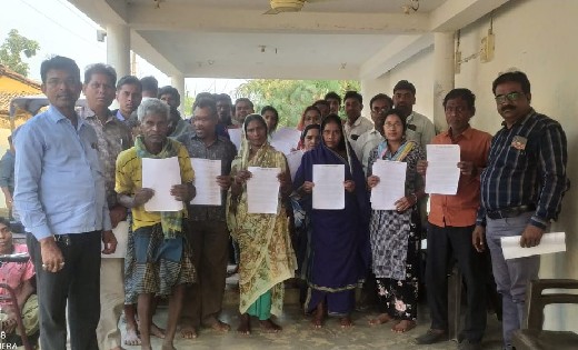 बसना : मोर आवास मोर अधिकार के तहत भाजपा मंडल गढ़फुलझर के ग्रा... - CG Sandesh