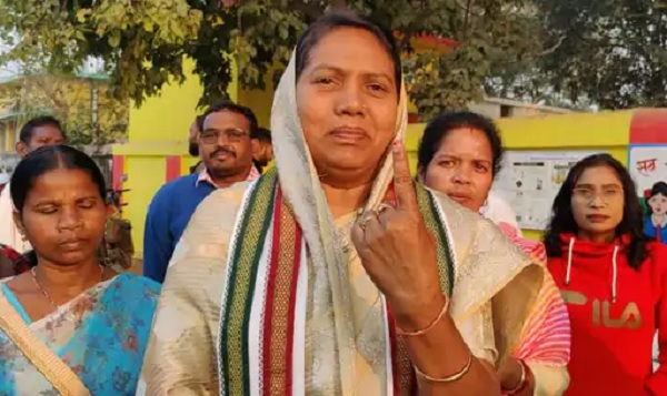 Bhanupratappur by-election :  तीनों प्रत्याशी चुनावी मैदान म... - CG Sandesh