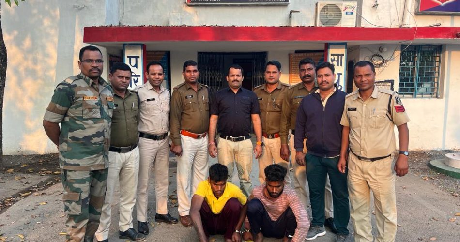 दो सगे भाईयों ने मिलकर किये नाना की कुल्हाडी मारकर हत्या, दो... - CG Sandesh