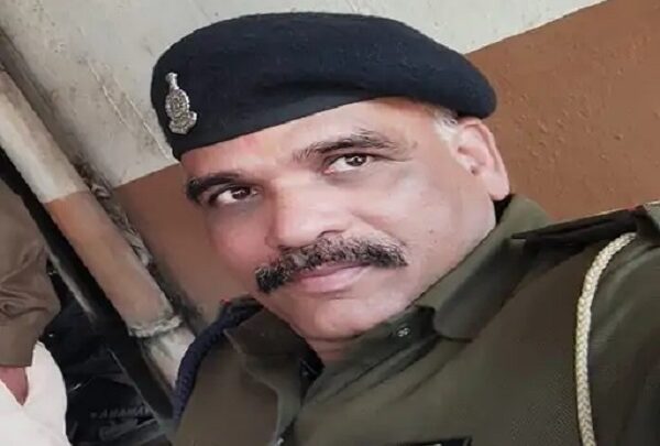 ड्यूटी से घर जाते समय हुआ हादसा, एसआई की सड़क हादसे में मौत - CG Sandesh