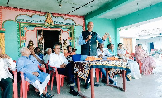 पिथौरा : "मोर आवास मोर अधिकार" कार्यक्रम में पूर्व सांसद चंद... - CG Sandesh